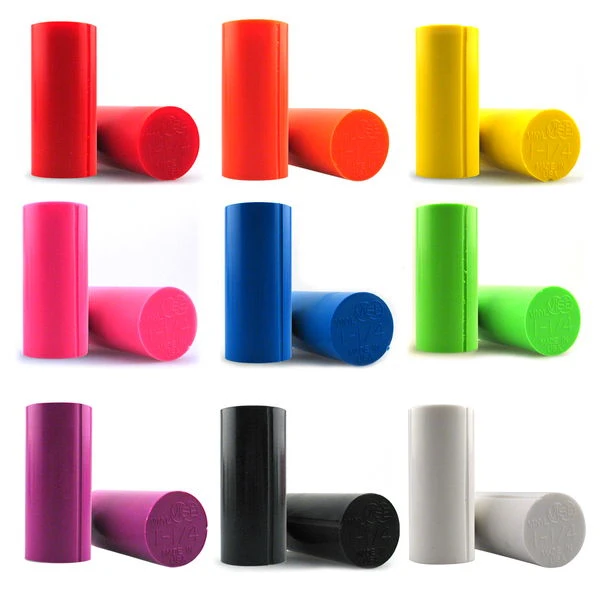 VISE Vinyl Thumb Slug Red 4 VISE Vinyl Thumb Slug Red - Image 2